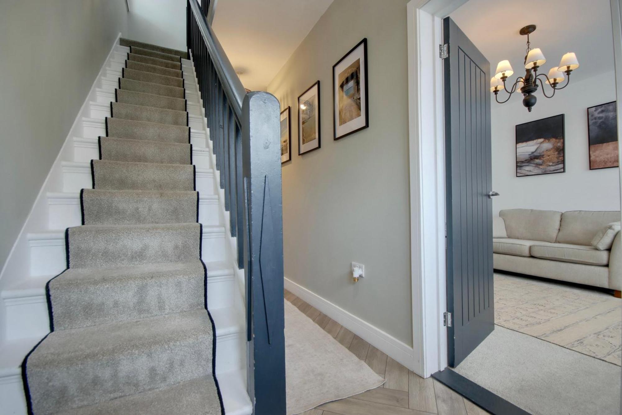 Clover Lodge Portsmouth Luxury Home With Off Road Free Parking Exterior photo